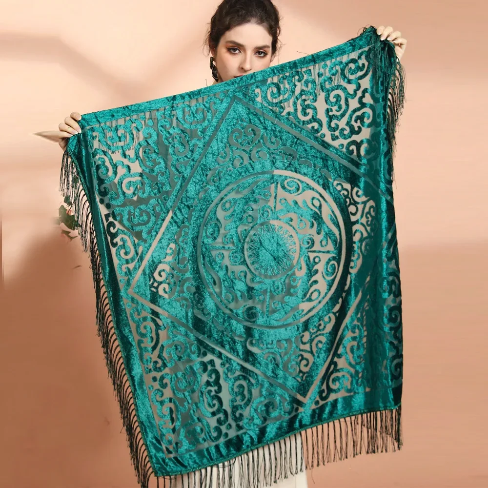 Scialle jacquard in velluto AW - Shawl Wrap Winter recensione e prezzo