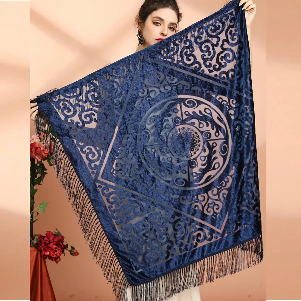 Scialle jacquard in velluto AW - Shawl Wrap Winter recensione e prezzo